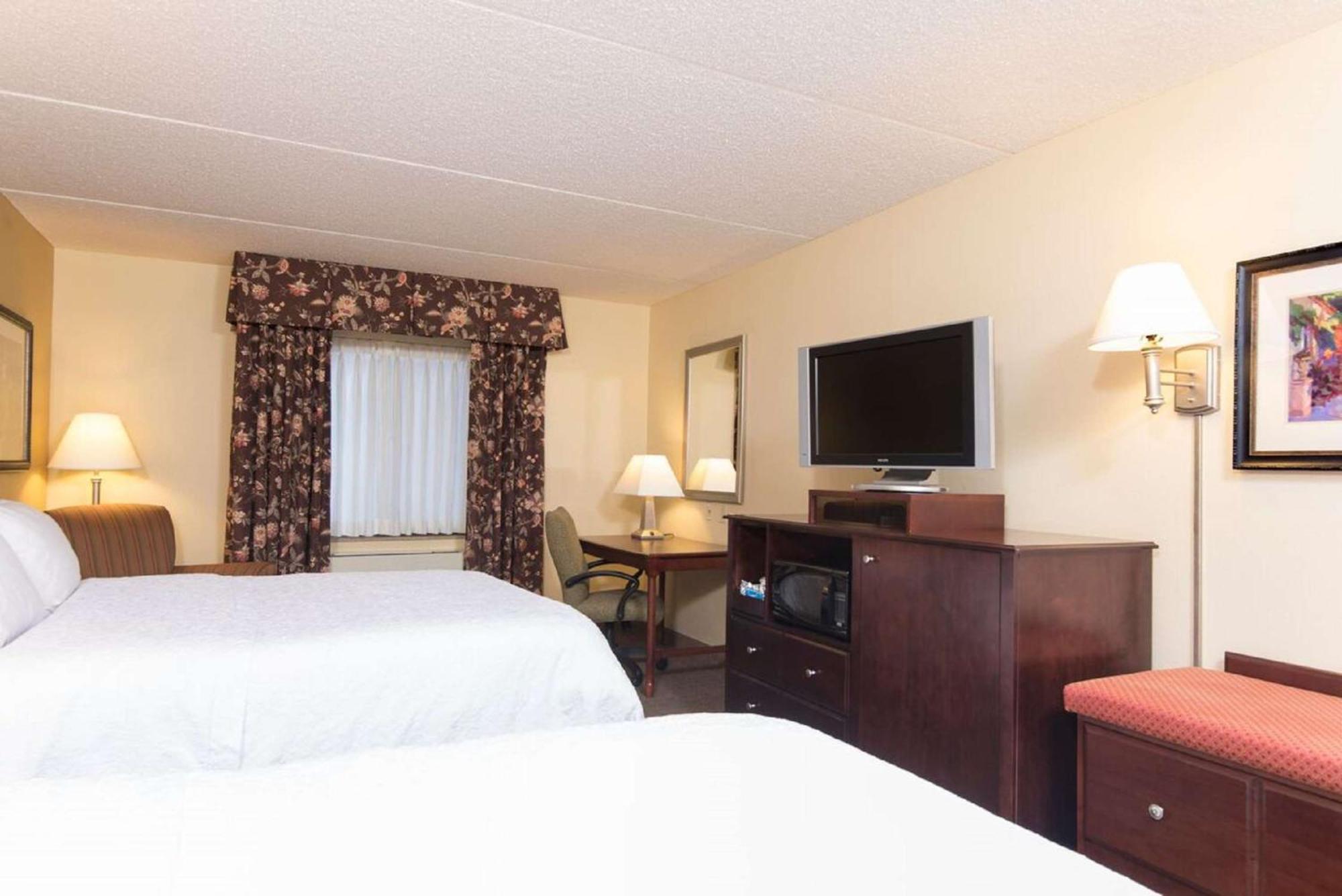 Hampton Inn Schenectady Downtown Εξωτερικό φωτογραφία