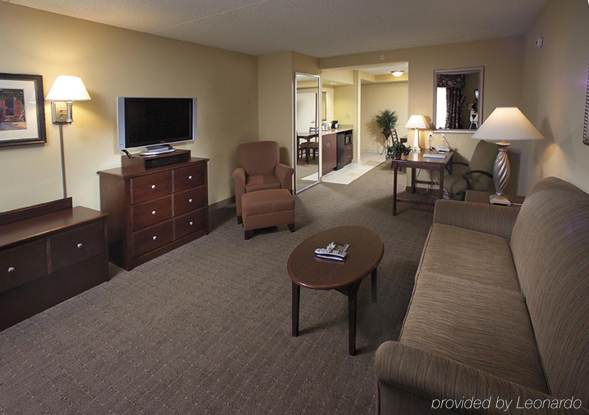 Hampton Inn Schenectady Downtown Δωμάτιο φωτογραφία