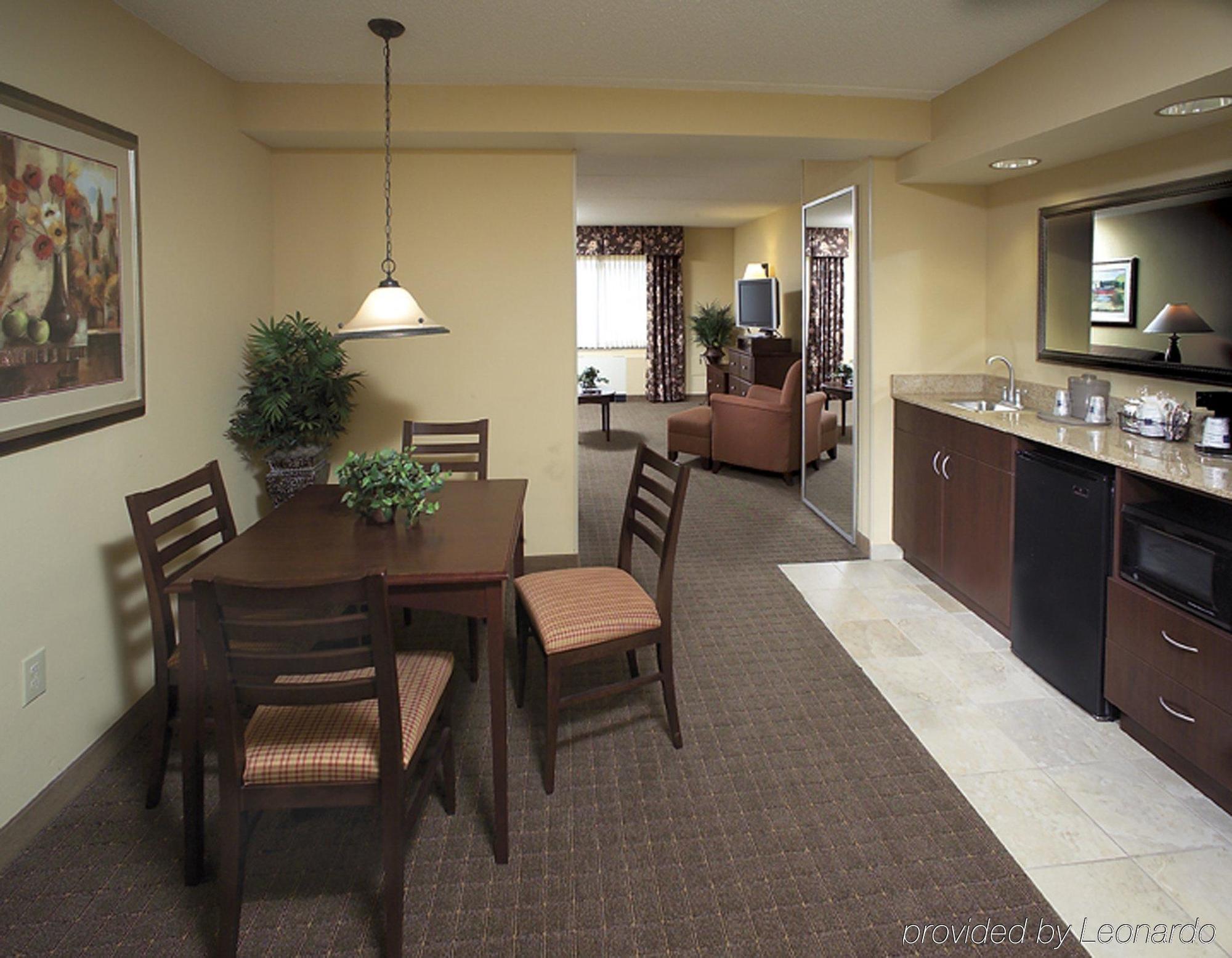 Hampton Inn Schenectady Downtown Δωμάτιο φωτογραφία
